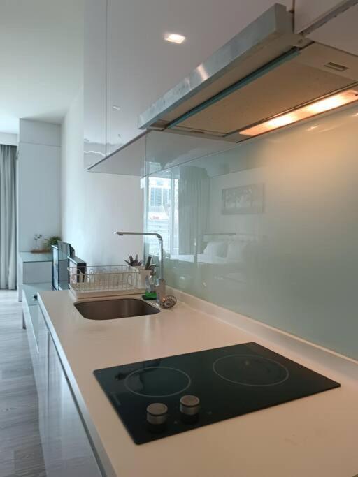 Rm218 Bukit Bintang Balcony Studio Infinity Pool Kuala Lumpur Exterior foto